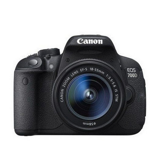 Canon EOS 700D kit with 18-55mm IS II Lens Digital SLR Camera